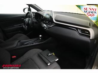 Toyota C-HR 1.8 Hybrid Active ACC Navi Clima Bluetooth Camera PDC picture 22