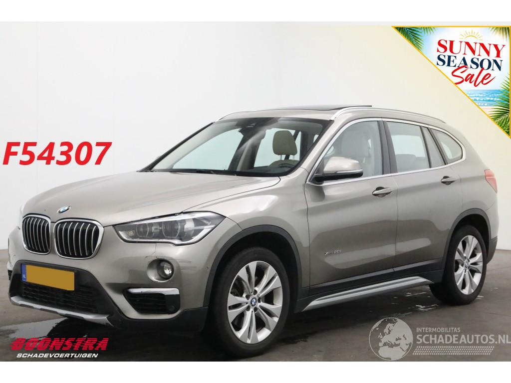 BMW X1 xDrive20i AUT Centennial HE Pano ACC Navi Clima Camera PDC