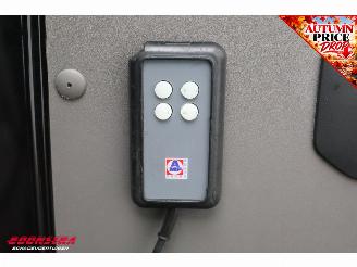 Volkswagen Crafter 2.0 TDI Rolstoellift Taxi-klaar! Tribus Cruise Airco Bluetooth picture 12