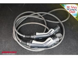 Hyundai Kona EV Fashion 64 kWh HUD ACC Navi Clima Apple/Android Camera PDC picture 33