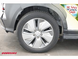 Hyundai Kona EV Fashion 64 kWh HUD ACC Navi Clima Apple/Android Camera PDC picture 11