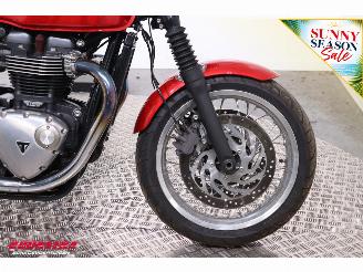 Triumph Thruxton 1200 Vance Hines picture 9