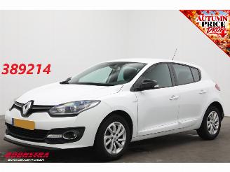 skadebil auto Renault Mégane 1.2 TCe Authentique Cruise Clima PDC 2015/6