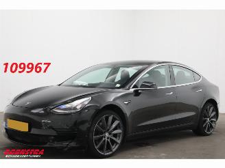 Damaged car Tesla Model 3 Standard RWD Plus 60 kWh Pano Cruise Navi Clima Leder SHZ Camera PDC 2020/12