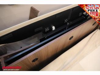 Carthago  Chic S-Plus i61 XL LE 3.0 M.Jet Aut. Level Luchtvering Dakairco Solar TV Garage Navi Clima Camera Cruise picture 15