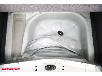Renault Captur 1.2 TCe Aut. Edition One Cruise Navi Clima SHZ Leder Apple/Android Camera PDC picture 10