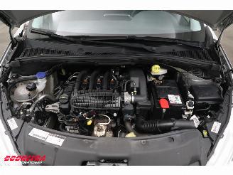 Peugeot 208 1.2 PT Blue Lion Cruise Navi Airco Org.NL + NAP picture 10