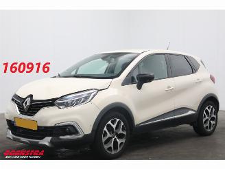 damaged passenger cars Renault Captur 0.9 TCe Intens Cruise Navi Clima Apple/Android Camera PDC 2018/4