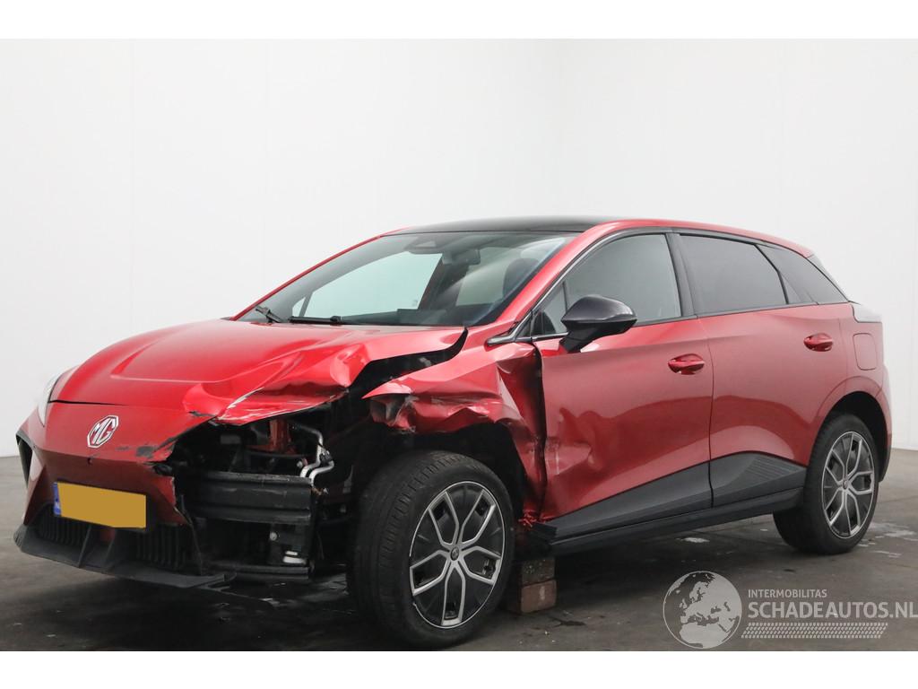 MG MG4 Trophy Extended Range 77 kWh ACC Navi Clima LrHZ Apple/Android Camera PDC