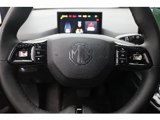 MG MG4 Trophy Extended Range 77 kWh ACC Navi Clima LrHZ Apple/Android Camera PDC picture 27