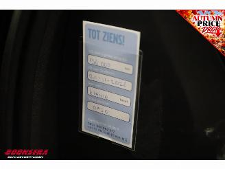 Volvo V-60 2.0 T8 Twin Engine AWD R-Design Pano ACC Virtual Memory Leder SHZ LrHZ Camera PDC AHK picture 37
