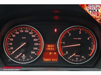 BMW 3-serie Touring 330d Aut. Business Line M Sport Cruise Navi Clima Bluetooth PDC AHK picture 13