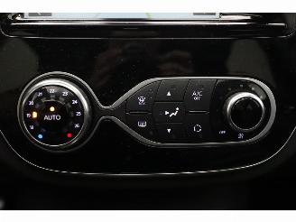 Renault Captur 1.2 TCe Aut. Intens Pano Clima AHK Camera Cruise picture 25