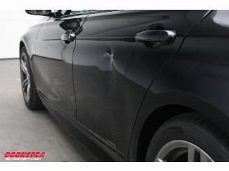 BMW 3-serie 318i Aut. M-Sport PDC Navi Clima LED LMV HIFI picture 11
