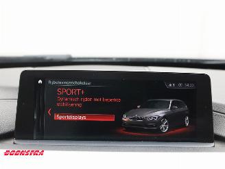 BMW 3-serie 318i Aut. M-Sport PDC Clima Navi LED LMV HIFI picture 28