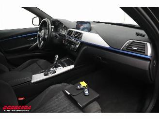 BMW 3-serie 318i Aut. M-Sport PDC Navi Clima LED LMV HIFI picture 12