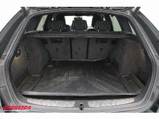 BMW 3-serie 318i Aut. M-Sport PDC Clima Navi LED LMV HIFI picture 22