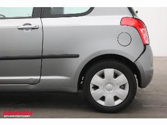 Suzuki Swift 1.3 Comfort 2e Eig. 108.123 km! picture 8