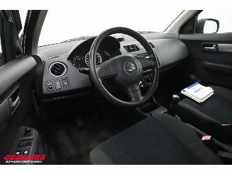 Suzuki Swift 1.3 Comfort 2e Eig. 108.123 km! picture 19