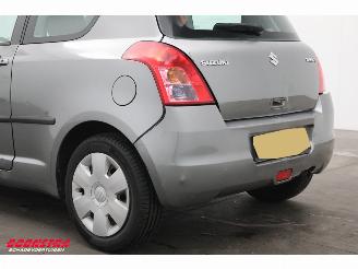 Suzuki Swift 1.3 Comfort 2e Eig. 108.123 km! picture 9