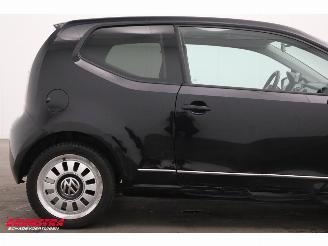 Volkswagen Up! 1.0 high up! Black Airco Navi LMV picture 5