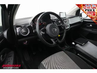 Volkswagen Up! 1.0 high up! Black Navi Airco LMV picture 14
