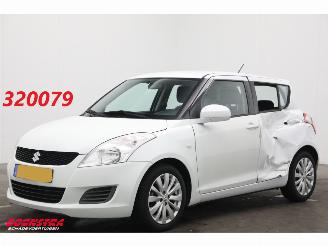 krockskadad bil auto Suzuki Swift 1.2 Bandit EASSS Cruise Airco 122.711 km! 2013/2