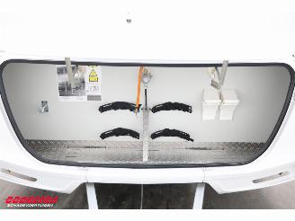 Burstner  Averso 535 TL B66 Single Beds LMV Middenkeuken picture 28