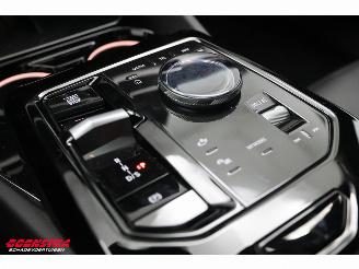 BMW 5-serie xDrive Touring M-Sport B&W HUD Pano Memory LrHZ 360° AHK picture 32