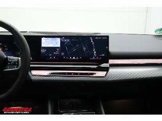 BMW 5-serie xDrive Touring M-Sport B&W HUD Pano Memory LrHZ 360° AHK picture 14