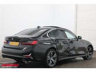 BMW 3-serie 330e High Executive HUD Pano Memory Camera SHZ Leder LED picture 3
