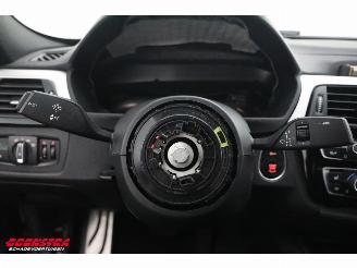 BMW 3-serie 318i Aut. M-Sport Clima Navi SHZ LED Cruise Leder picture 5