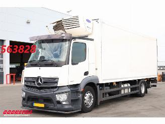 Unfall Kfz LKW Mercedes Actros 1827 Carrier Syberia MT 3-Compartimenten 2022/9