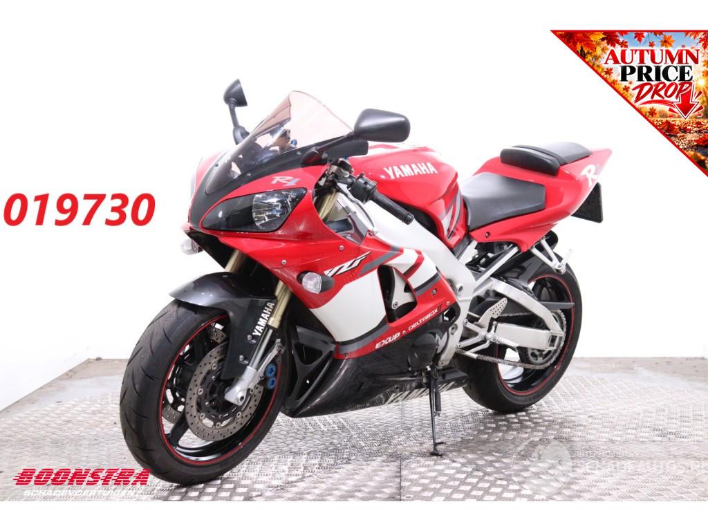 Yamaha  YZF-R1 BY 2001