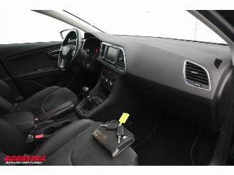 Seat Leon ST 1.4 EcoTSI FR Connect Pano Cruise Navi Clima Apple/Android PDC AHK picture 16