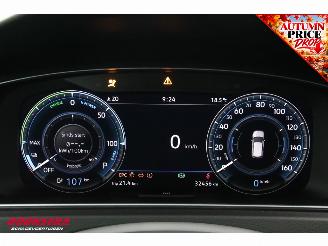 Volkswagen e-Golf E-DITION ACC Camera Dynaudio SHZ Virtual Leder picture 19