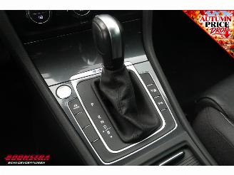 Volkswagen e-Golf E-DITION ACC Camera Dynaudio SHZ Virtual Leder picture 22