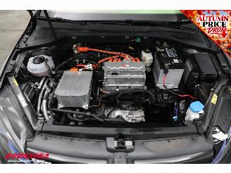 Volkswagen e-Golf E-DITION ACC Camera Dynaudio SHZ Virtual Leder picture 7