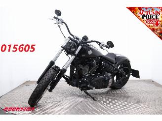 Avarii motociclete Harley-Davidson Softail Rocker FXCWC KessTech 11.473 km! 2010/6