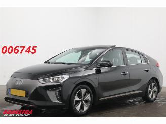 Auto incidentate Hyundai Ioniq Premium EV Camera Infinity Pano Memory Audio Clima LED Navi 2017/3