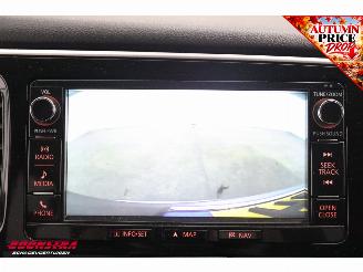 Mitsubishi Outlander 2.0 PHEV Business Edition 4x4 Camera AHK Clima Cruise Navi picture 30