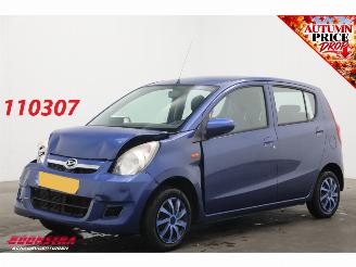 skadebil auto Daihatsu Cuore 1.0 Premium Cruise 2009/3