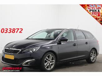 skadebil auto Peugeot 308 SW 1.2 PureTech Allure Denon Cruise Navi Clima Camera PDC 2016/2