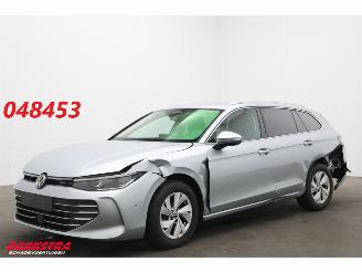 Schadeauto Volkswagen Passat Variant 2.0 TDI DSG Business HUD 360° Massage ACC LrHZ SHZ 2025/5