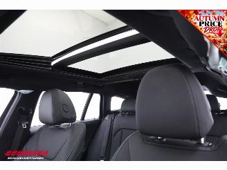 BMW 3-serie 318i Aut. M-Sport Pano AHK Camera SHZ Leder LED picture 22