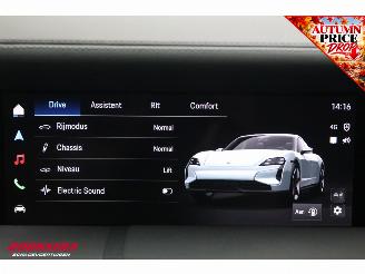 Porsche Taycan GTS 105 kWh Fahrbar Chrono HUD Pano SHZ 360° Memory BOSE ACC picture 40