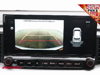Kia Ceed 1.5 T-GDi DynamicLine Cruise Navi Clima Apple/Android Camera PDC AHK picture 16