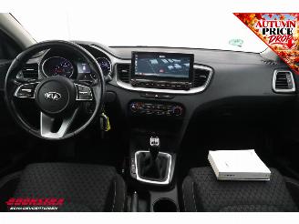 Kia Ceed 1.5 T-GDi DynamicLine Cruise Navi Clima Apple/Android Camera PDC AHK picture 8