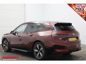 BMW iX xDrive40 Executive 77 kWh Pano LED ACC 360° LRHZ picture 4