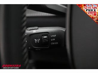 Peugeot e-2008 EV Allure Pack 50 kWh Cruise Navi Virtual Apple/Android Camera PDC Clima picture 31
